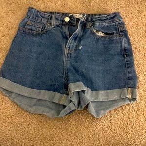 High-waisted blue Jean shorts